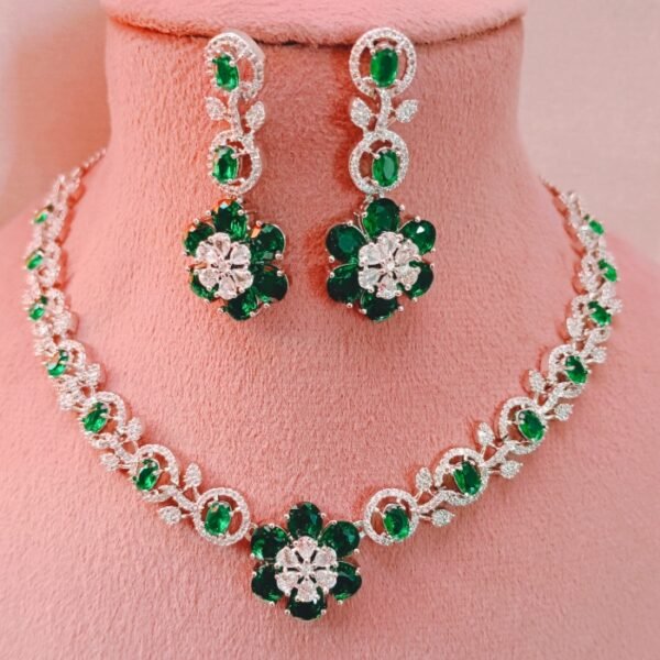 Antique Finish American Diamond Necklace – Wholesale Supplier of Traditional & Modern Jewellery Worldwide